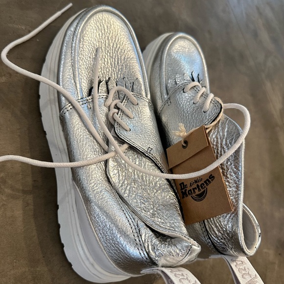 NWT Dr Martens Jemima Leather Kiltie Chukka Boots Silver - Picture 3 of 3